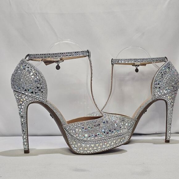 Thalia Sodi Women's Chace Embellished Platform Pumps Size 8.5W  NWT - Picture 2 of 7